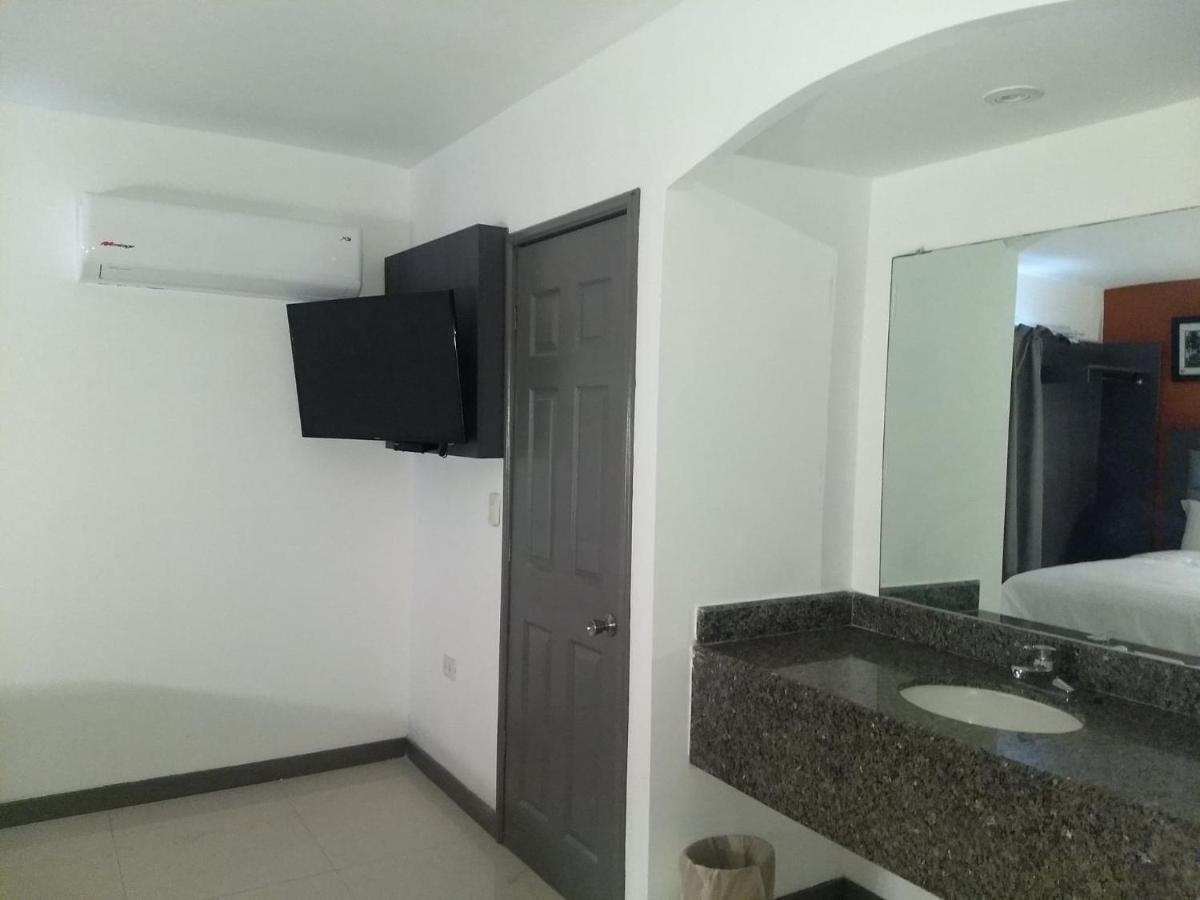 Hotel El Rancho Sabinas Hidalgo Dış mekan fotoğraf