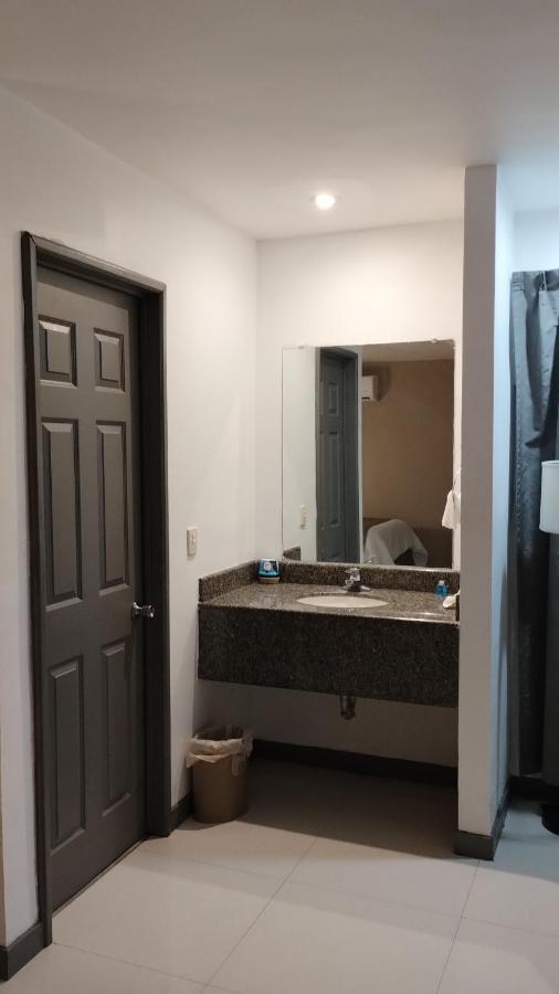 Hotel El Rancho Sabinas Hidalgo Dış mekan fotoğraf